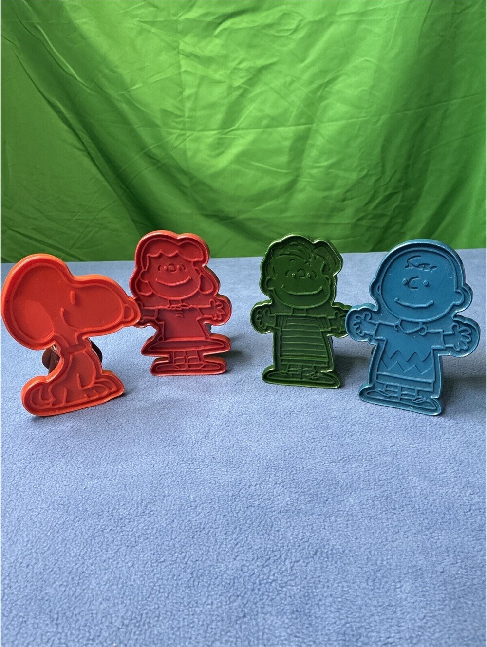 4 Vintage Peanuts Cookie Cutters United Feature